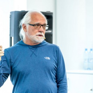 Делимся главными тезисами лекции А. Себранта для KIBERone - КИБЕРшкола программирования для детей, компьютерные курсы для школьников, начинающих и подростков - KIBERone г. Москва